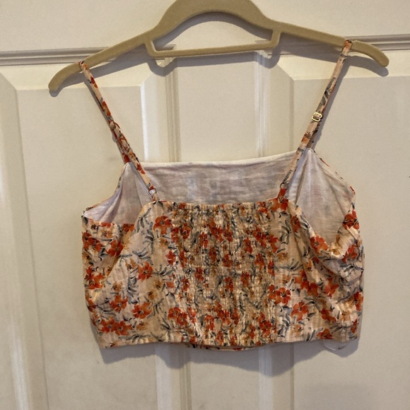 Mink pink medium flowered top - Picture 2 of 3